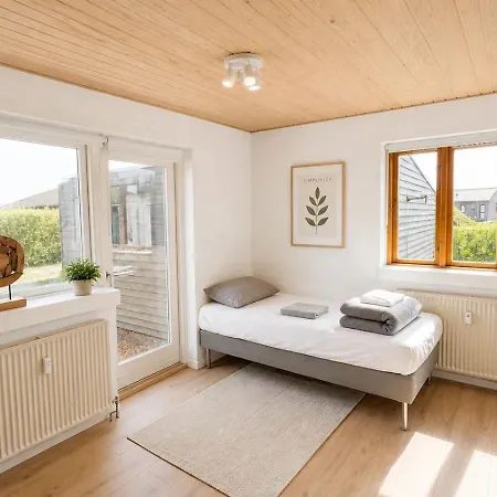 Leilighet The Storks - Cozy 3 Bedroom In Odense - Full Kitchen - 2026 Renovated - Free Parking Agedrup